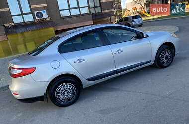 Седан Renault Fluence 2011 в Чернигове