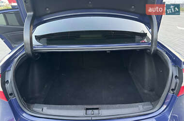 Седан Renault Fluence 2011 в 