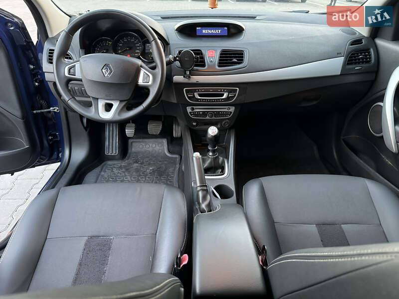 Седан Renault Fluence 2011 в Одессе