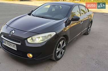 Седан Renault Fluence 2011 в 