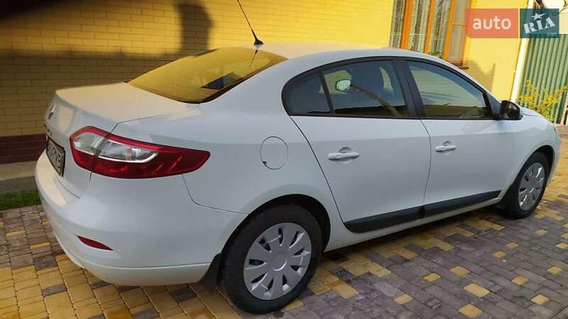 Седан Renault Fluence 2016 в Килии