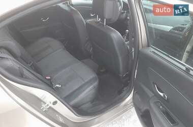 Седан Renault Fluence 2010 в 
