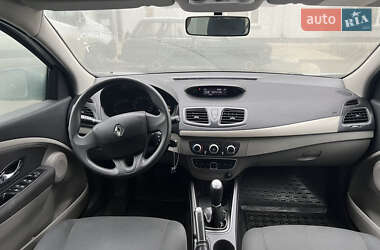 Седан Renault Fluence 2012 в Львове