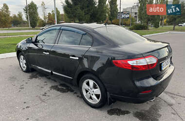 Седан Renault Fluence 2010 в 