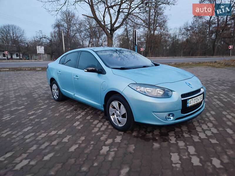 Седан Renault Fluence 2012 в Івано-Франківську