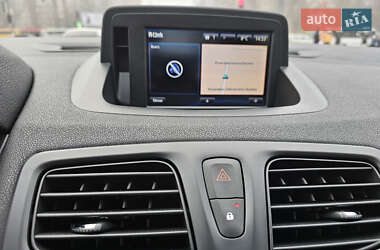 Седан Renault Fluence 2013 в 