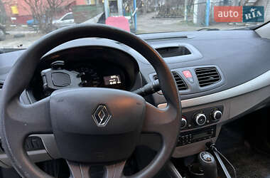 Седан Renault Fluence 2010 в 