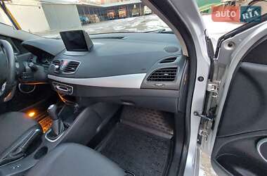 Седан Renault Fluence 2009 в 