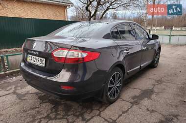 Седан Renault Fluence 2012 в 