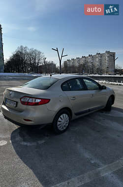 Седан Renault Fluence 2010 в 