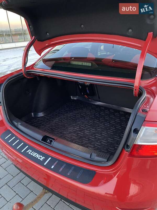 Седан Renault Fluence 2010 в Хмельницком