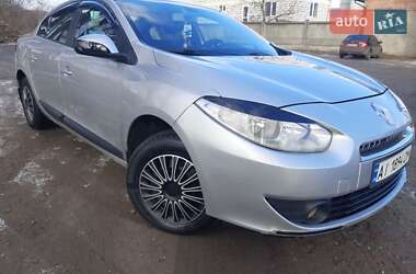 Седан Renault Fluence 2011 в Чернигове