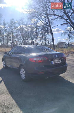 Седан Renault Fluence 2011 в 