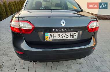 Седан Renault Fluence 2012 в 