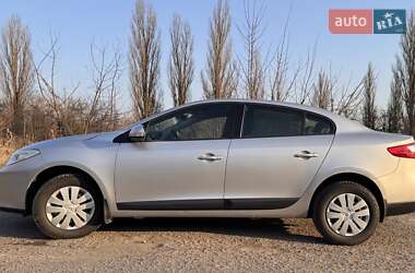 Седан Renault Fluence 2012 в 