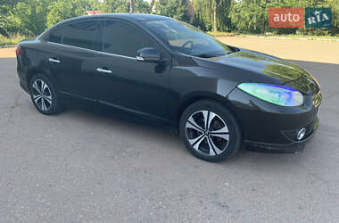 Седан Renault Fluence 2011 в 