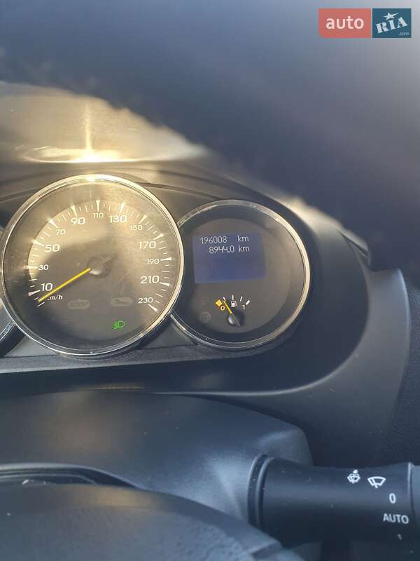 Седан Renault Fluence 2012 в Дрогобичі