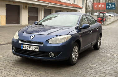Седан Renault Fluence 2011 в 