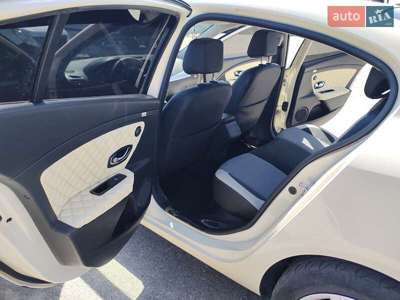 Седан Renault Fluence 2013 в Бердичеві