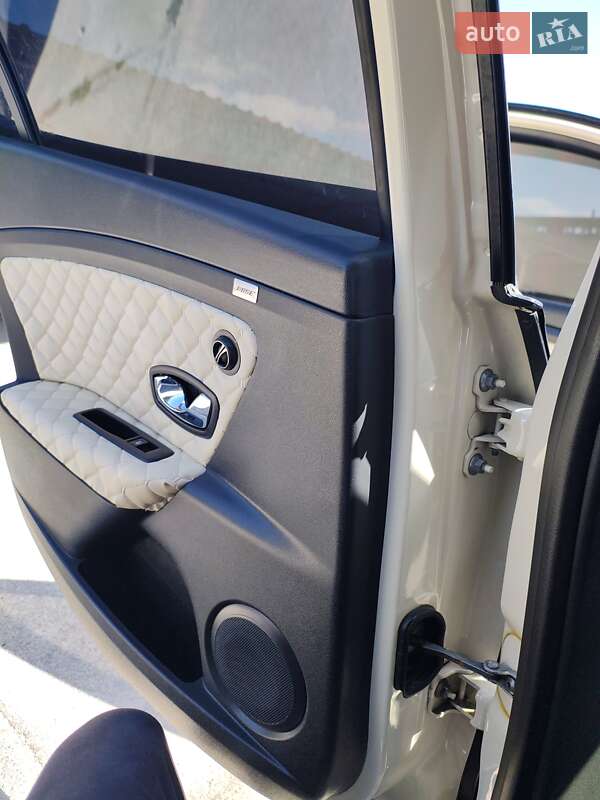 Седан Renault Fluence 2013 в Бердичеві
