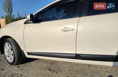 Седан Renault Fluence 2013 в 