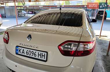 Седан Renault Fluence 2013 в 