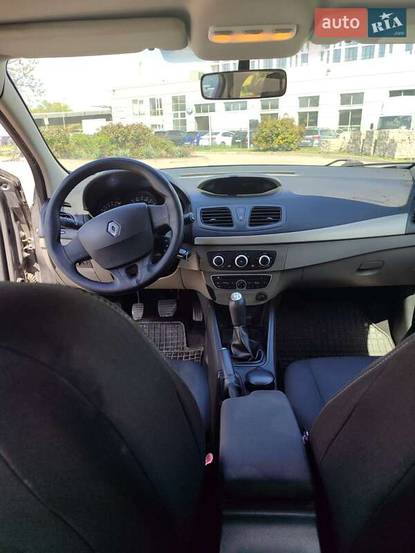 Седан Renault Fluence 2012 в Ивано-Франковске фото 8 Седан Renault Fluence 2012 в Ивано-Франковске