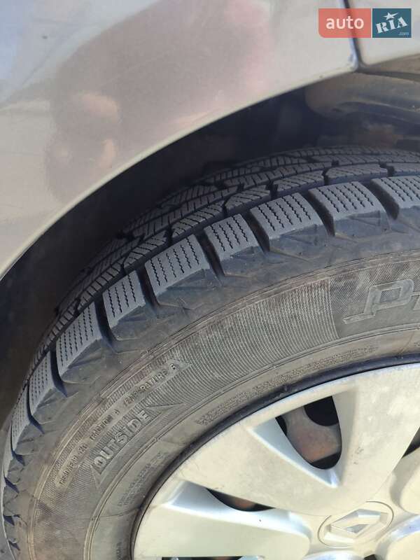 Седан Renault Fluence 2012 в Ивано-Франковске фото 13 Седан Renault Fluence 2012 в Ивано-Франковске