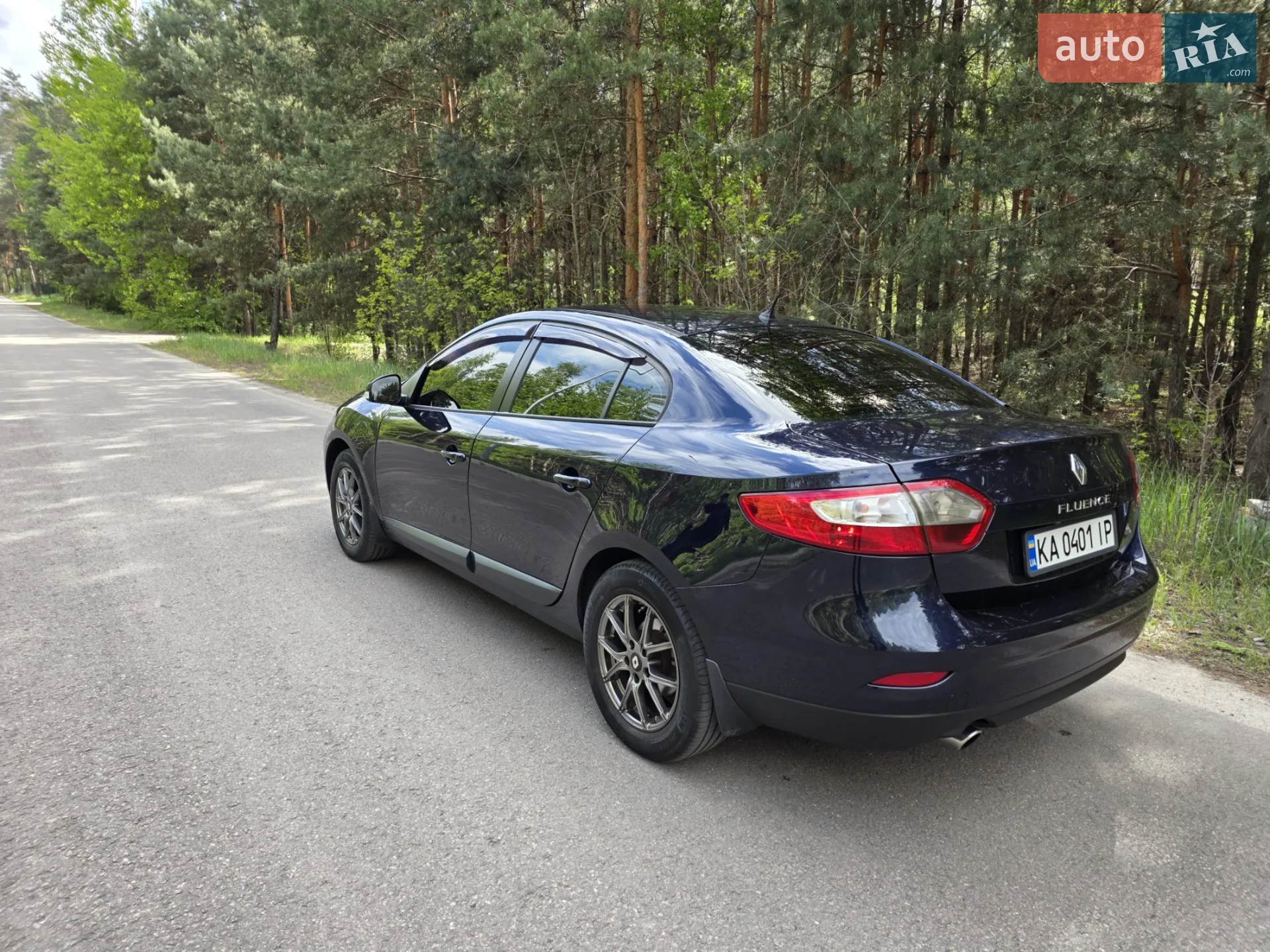 2010 Renault Fluence - мініатюра 5