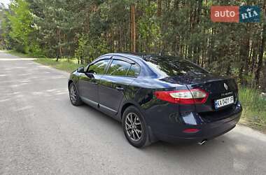 Седан Renault Fluence 2010 в 