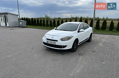 Седан Renault Fluence 2012 в 