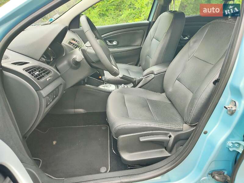 Седан Renault Fluence 2011 в Золотоноше