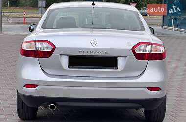 Седан Renault Fluence 2013 в 