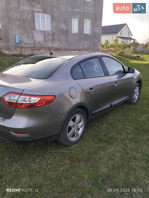 Седан Renault Fluence 2010 в Житомире