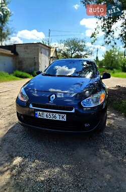 Седан Renault Fluence 2012 в 