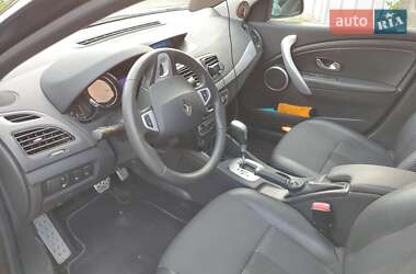 Седан Renault Fluence 2011 в 