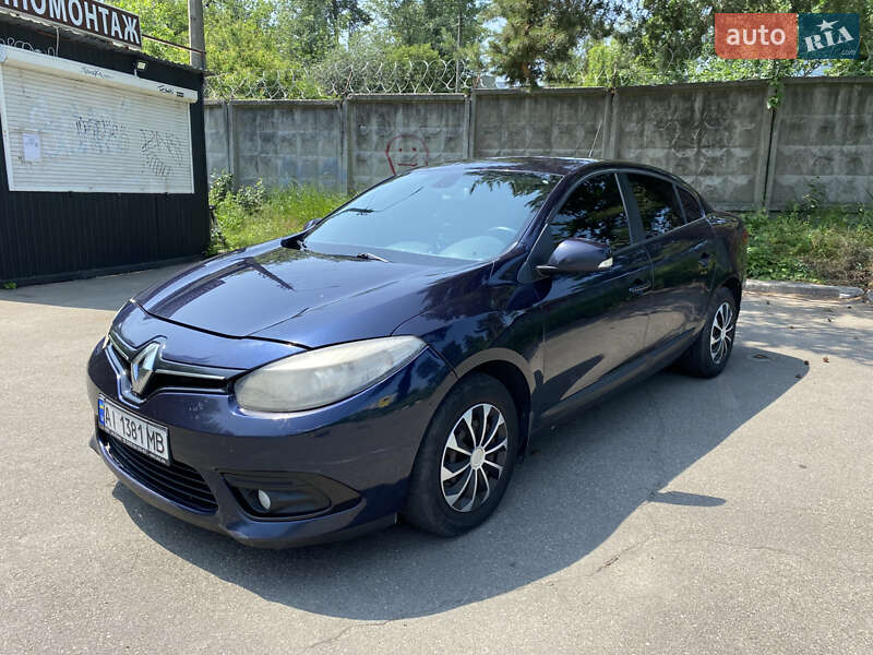 Седан Renault Fluence 2013 в 