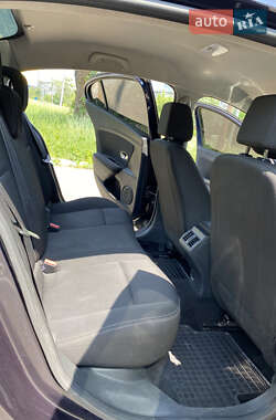Седан Renault Fluence 2013 в 
