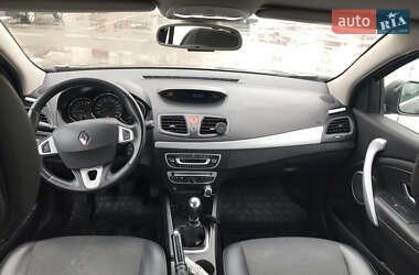 Седан Renault Fluence 2011 в 