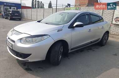 Седан Renault Fluence 2011 в Чернигове