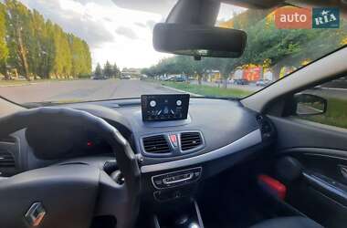 Седан Renault Fluence 2010 в 