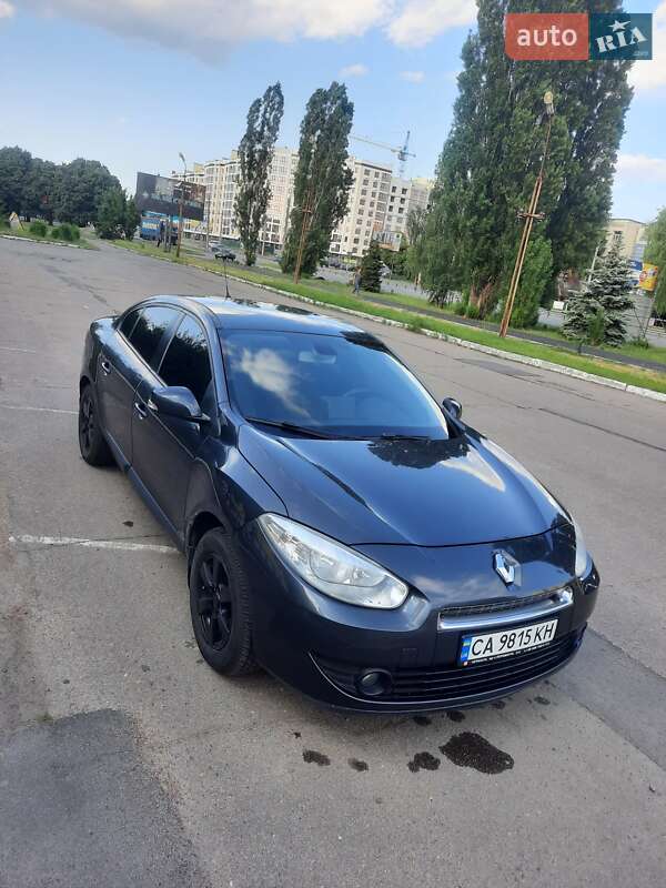 Седан Renault Fluence 2010 в Черкассах
