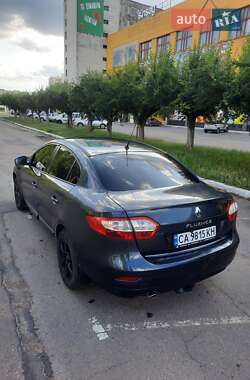 Седан Renault Fluence 2010 в 