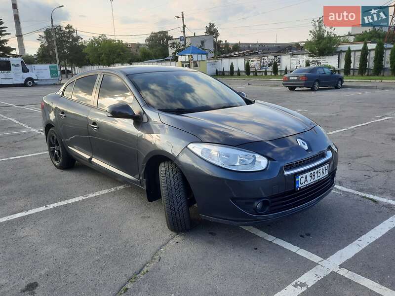 Седан Renault Fluence 2010 в Черкассах