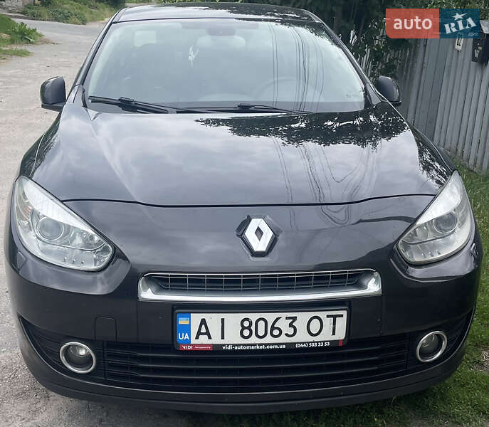 Седан Renault Fluence 2011 в Киеве