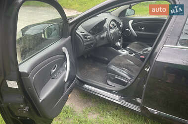 Седан Renault Fluence 2011 в 