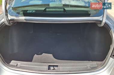 Седан Renault Fluence 2011 в 