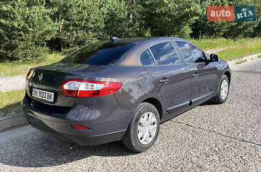 Седан Renault Fluence 2014 в 