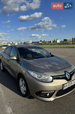 Седан Renault Fluence 2015 в Киеве