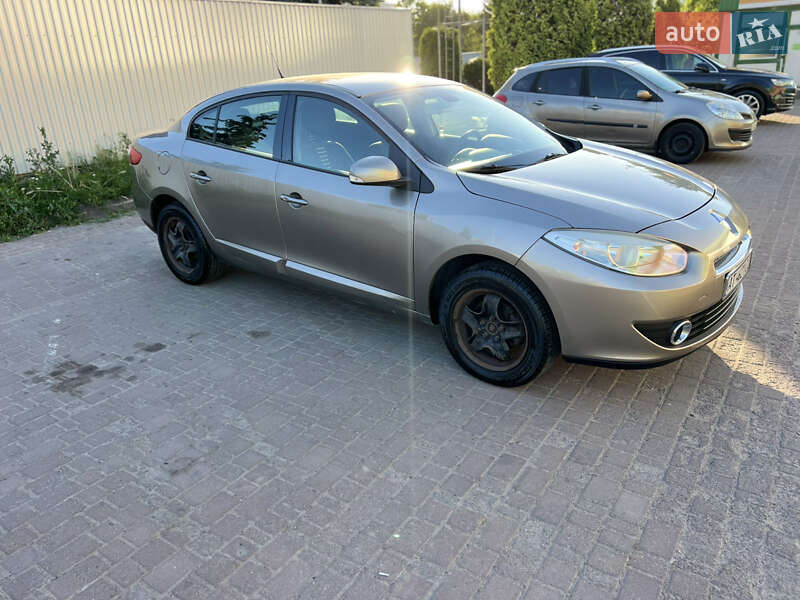 Седан Renault Fluence 2011 в Ивано-Франковске фото 5 Седан Renault Fluence 2011 в Ивано-Франковске